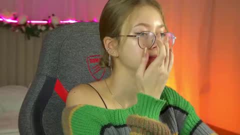 Snapshot of evemundie chatting on September 2025 06:29:02 AM Eve online show from September 2025 06:29:02 AM