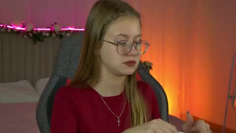 Snapshot of evemundie chatting on September 2025 12:10:02 PM Eve online show from September 2025 12:10:02 PM