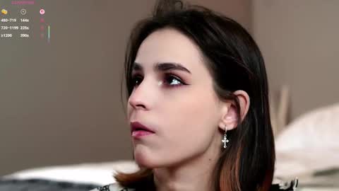 Anita online show from October 2025 03:34:01 AM