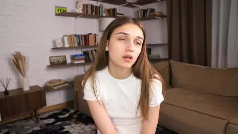 Ann online show from June 2026 09:32:02 PM