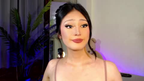 Candy  online show from December 2024 03:12:01 PM