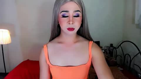 Snapshot of expensive_elise chatting on March 2026 04:07:01 PM expensive_elise online show from March 2026 04:07:01 PM