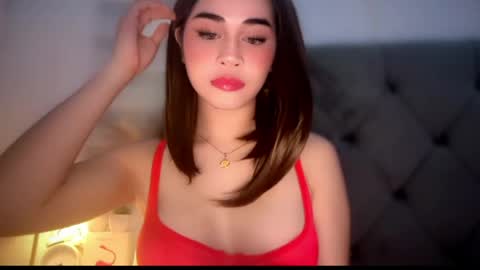 Snapshot of expensivets_chloe chatting on May 2026 06:56:02 PM chloee online show from May 2026 06:56:02 PM