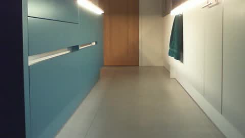 Elise online show from December 2024 07:29:02 PM