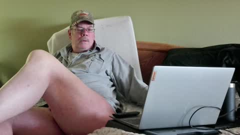 Eyeswideshut63 online show from January 2025 06:43:01 PM