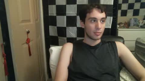 Ezra Naamah online show from February 2025 11:42:02 PM