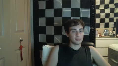 Ezra Naamah online show from February 2025 02:28:02 AM