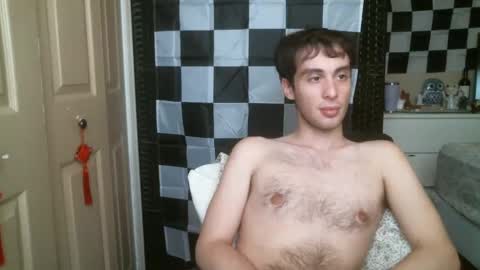 Ezra Naamah online show from February 2025 05:18:02 PM