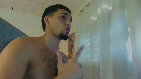 Snapshot of fabi_calde chatting on December 2024 05:08:02 PM fabi online show from December 2024 05:08:02 PM