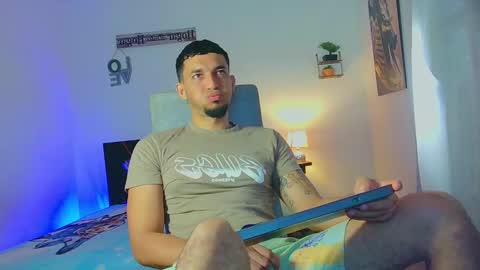 Snapshot of fabi_calde chatting on December 2024 02:42:02 PM fabi online show from December 2024 02:42:02 PM