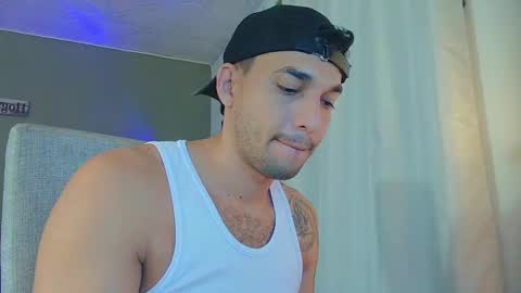 Snapshot of fabi_calde chatting on February 2025 04:58:02 AM fabi online show from February 2025 04:58:02 AM