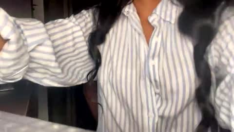 Snapshot of fabianna_laraa chatting on October 2025 08:48:02 AM Thianna online show from October 2025 08:48:02 AM