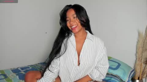 Snapshot of fabianna_laraa chatting on May 2026 08:30:01 AM Thianna online show from May 2026 08:30:01 AM