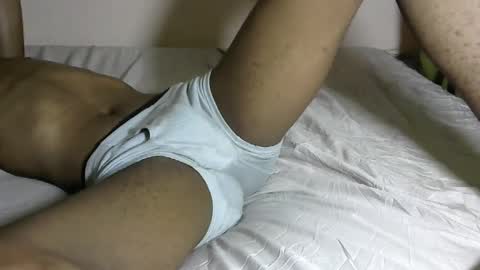 Snapshot of fabik003 chatting on January 2025 12:29:02 PM Kalen online show from January 2025 12:29:02 PM