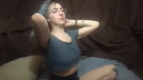 Snapshot of faexoxoxo chatting on January 2025 12:29:02 PM Fae online show from January 2025 12:29:02 PM