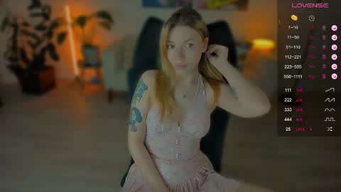 Snapshot of fairy_lele chatting on June 2026 02:10:02 AM fairy_lele online show from June 2026 02:10:02 AM
