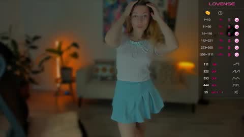 Snapshot of fairy_lele chatting on July 2026 02:07:02 AM fairy_lele online show from July 2026 02:07:02 AM