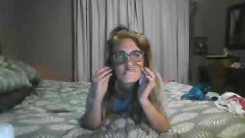 Snapshot of fairyalice69 chatting on September 2025 07:03:01 PM fairyalice69 online show from September 2025 07:03:01 PM