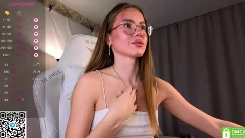 Snapshot of fairyfuckdust chatting on October 2025 12:09:02 AM fairyfuckdust online show from October 2025 12:09:02 AM