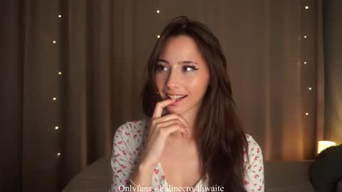 Kaori online show from November 2025 07:08:02 PM