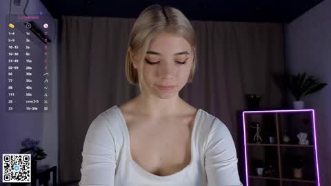 Emilia online show from January 2025 04:16:02 AM