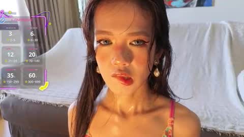 Miya online show from November 2025 01:28:02 AM