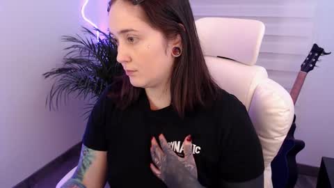 OF fallenag 1 online show from December 2025 01:00:01 AM