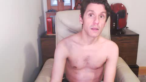 Snapshot of fanfriction chatting on September 2025 06:41:02 PM Fan Friction online show from September 2025 06:41:02 PM