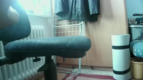 Fan from Lovens Lush   EMAILhumblepie 1   online show from January 2025 01:06:02 PM