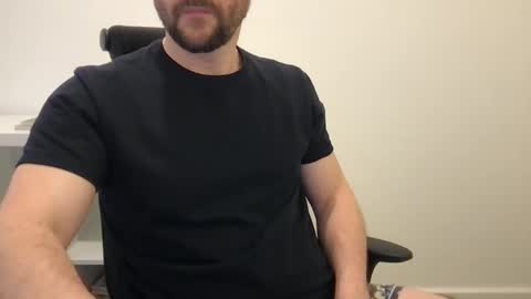 Snapshot of fantacyland chatting on December 2024 12:38:01 PM Alex online show from December 2024 12:38:01 PM