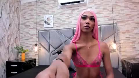 Hellen  online show from January 2026 06:44:01 PM