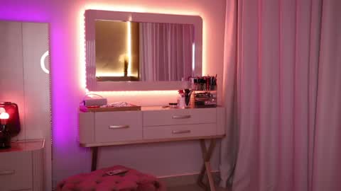 Snapshot of fantasystudiox chatting on May 2026 12:07:01 AM Carmina online show from May 2026 12:07:01 AM