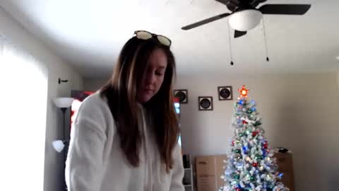 Snapshot of farmgirl__ chatting on December 2025 04:47:01 PM FarmGirl and Daddy online show from December 2025 04:47:01 PM