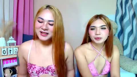 Snapshot of farrah_marie chatting on October 2025 02:54:01 AM Farrah Zarake online show from October 2025 02:54:01 AM