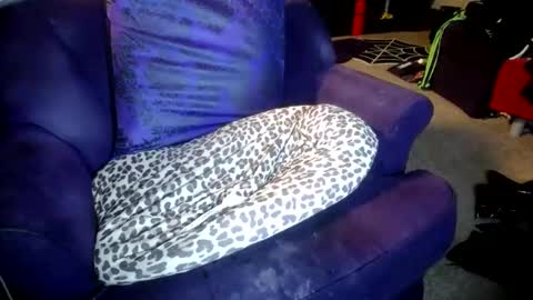 Farrah online show from October 2025 02:41:01 AM