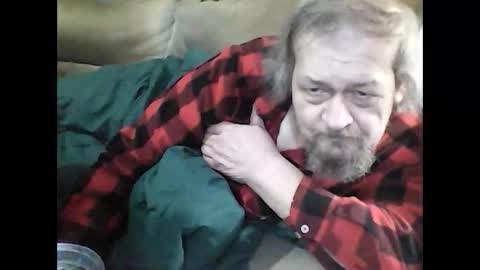 HoneyCumJuice4U online show from December 2025 05:09:02 PM