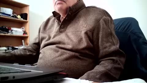 fatbellyitalian3 online show from December 2025 05:40:02 PM