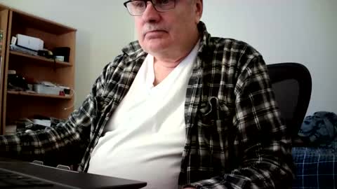 fatbellyitalian3 online show from February 2026 06:39:02 PM