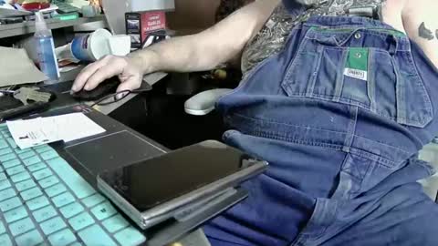 Fred. online show from February 2025 10:34:02 PM