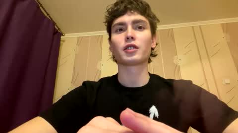 Faust online show from January 2026 07:06:01 PM