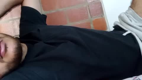 Snapshot of favid95 chatting on December 2024 08:37:02 PM favid95 online show from December 2024 08:37:02 PM