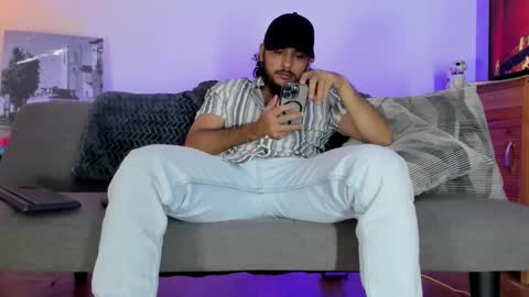 Snapshot of favid95 chatting on October 2025 05:45:02 PM favid95 online show from October 2025 05:45:02 PM