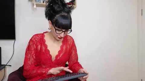 favorite_angel online show from February 2026 08:16:01 PM