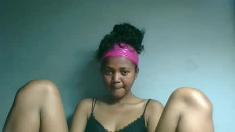 fayence09 online show from September 2025 07:17:02 PM