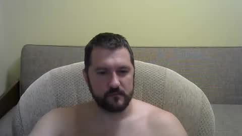Snapshot of feb82 chatting on April 2026 11:05:02 PM feb82 online show from April 2026 11:05:02 PM