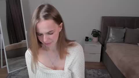 Daniela online show from December 2025 06:29:02 AM