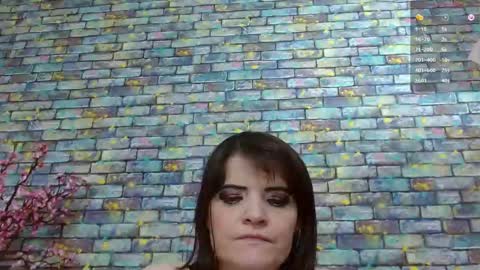 Laura online show from December 2024 10:25:02 PM