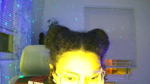 Soley online show from January 2025 02:01:01 AM