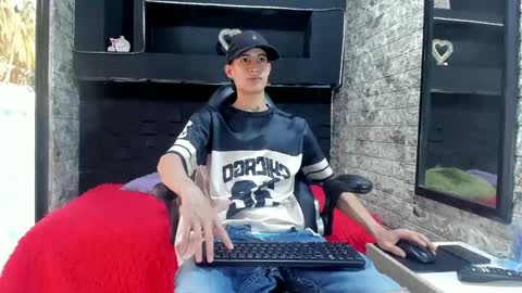 Snapshot of felipe_fiire chatting on May 2026 01:59:01 PM felipe fiire online show from May 2026 01:59:01 PM