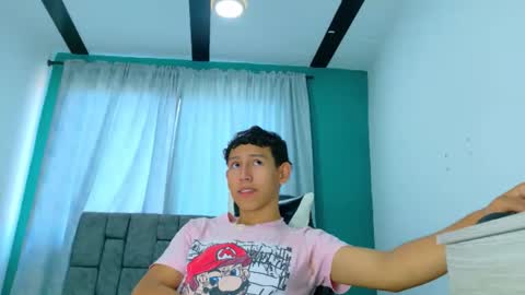 felipehotgonzalez online show from December 2025 12:21:02 PM